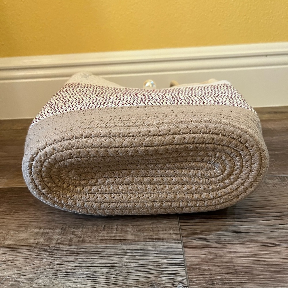 BEYA Rope/Jute Bucket Style Purse - Picture 8 of 9